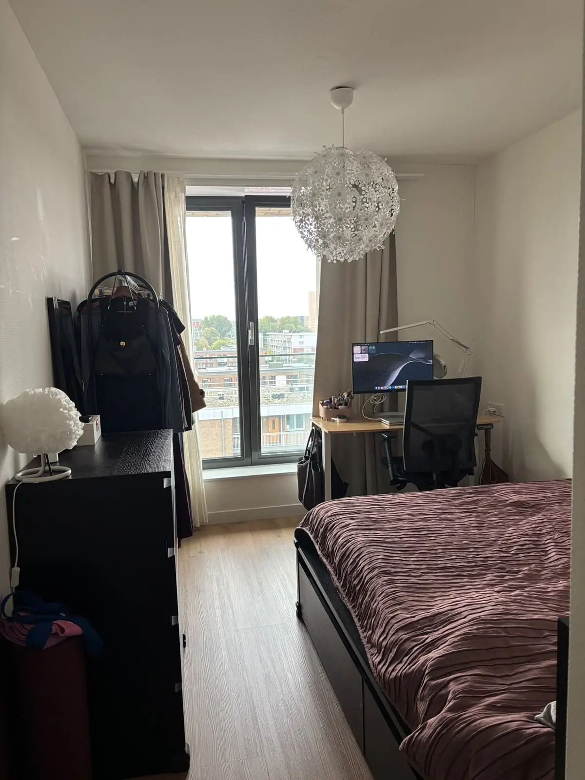 Image 2 of 10