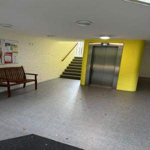 Image 3 of 5