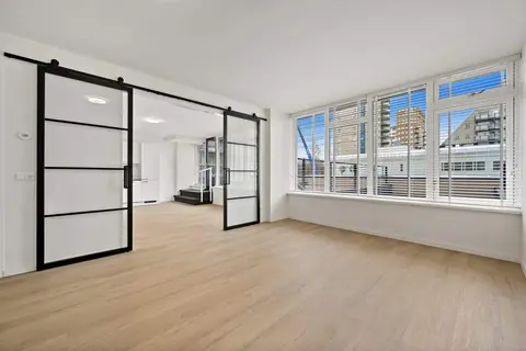 Gerenoveerd 5-kamer appartement Bucaillestraat, Voorburg - Te huur