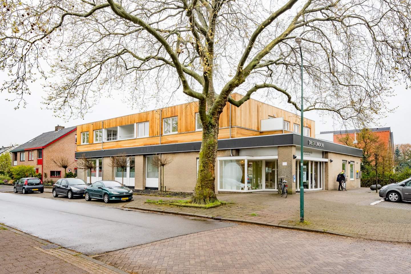 Afbeelding 2 van 12