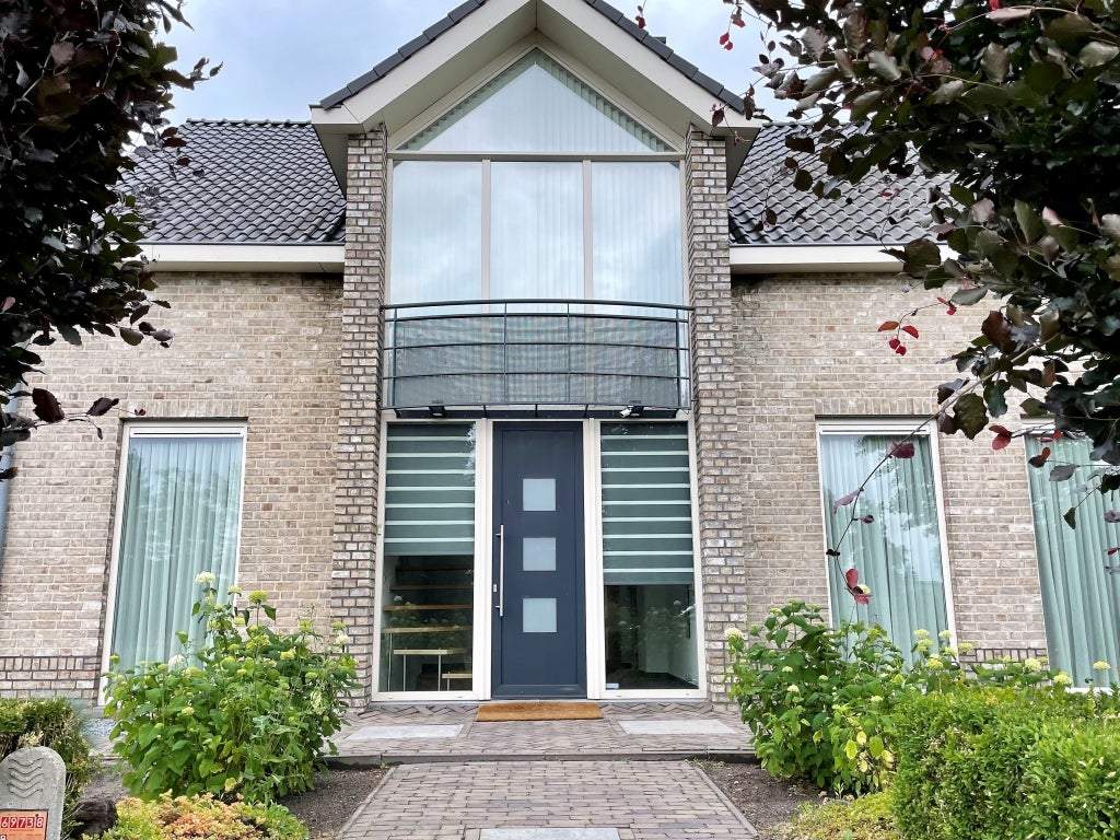 Afbeelding 2 van 18