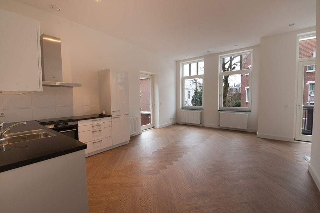 Bild 1 von 21