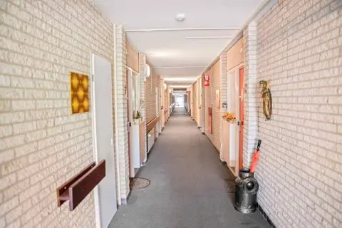 2-Kamer appartement Zuiderhof 10, Zuidoostbeemster - Te Huur