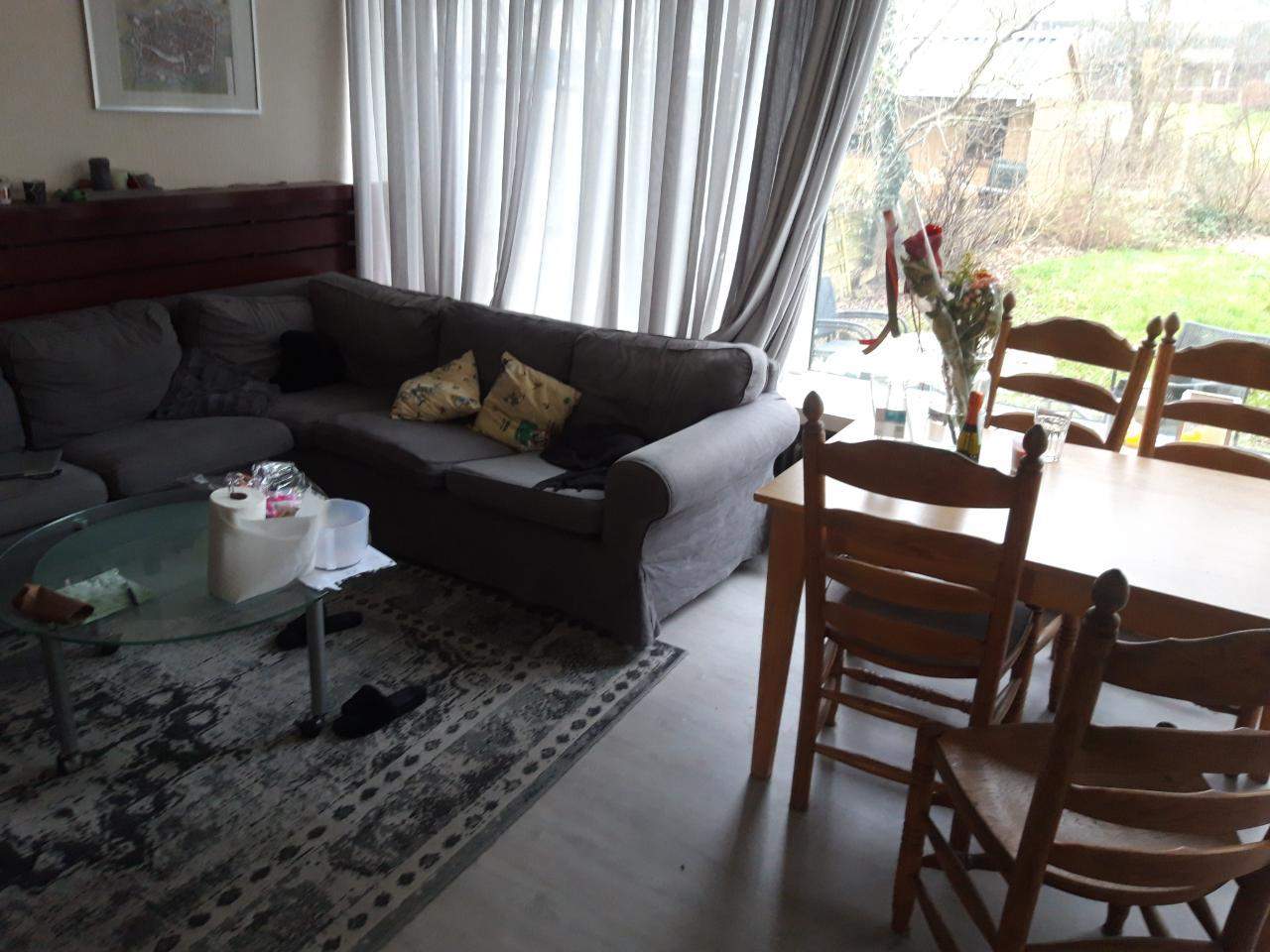 Image 3 of 10