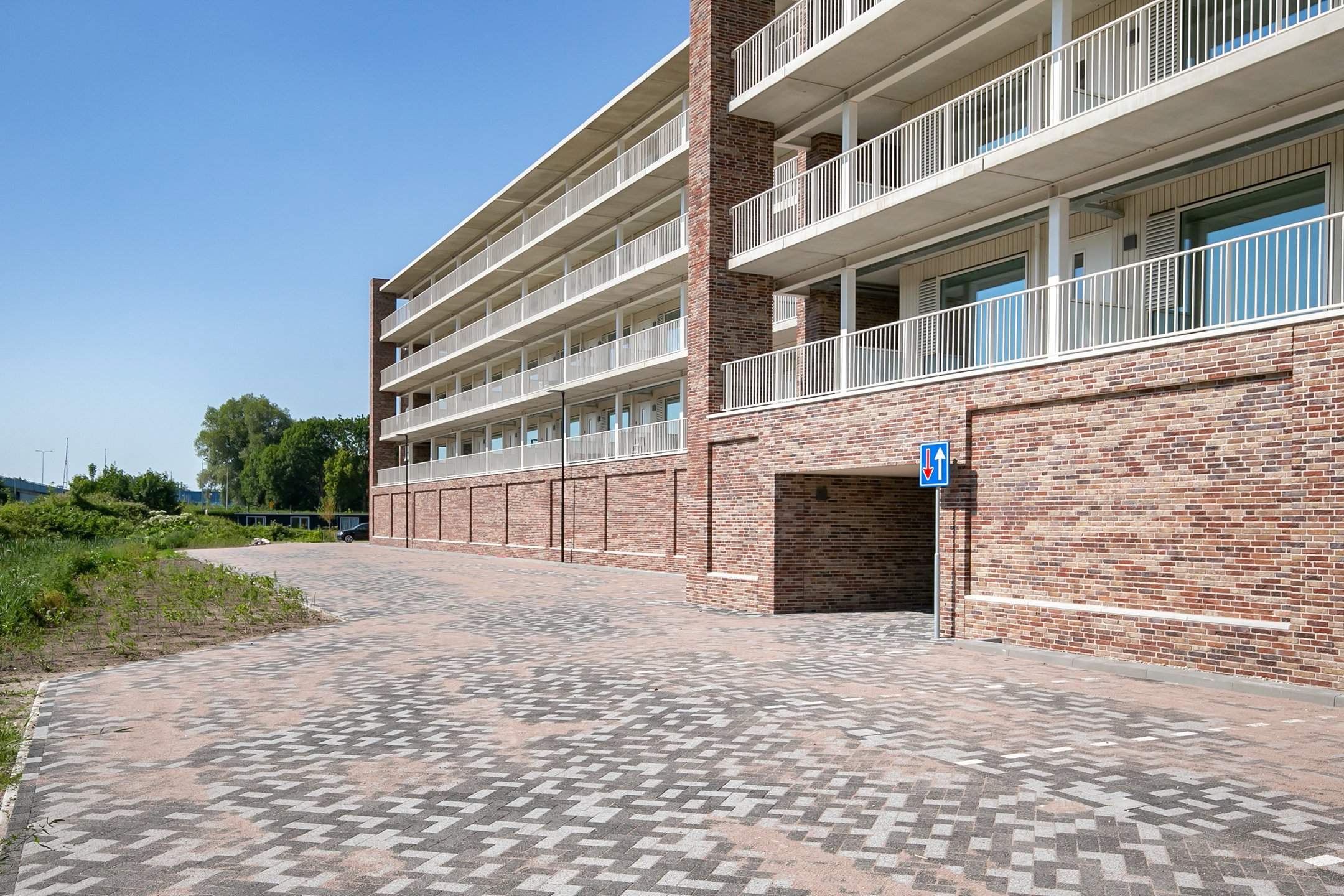 Image 20 of 24