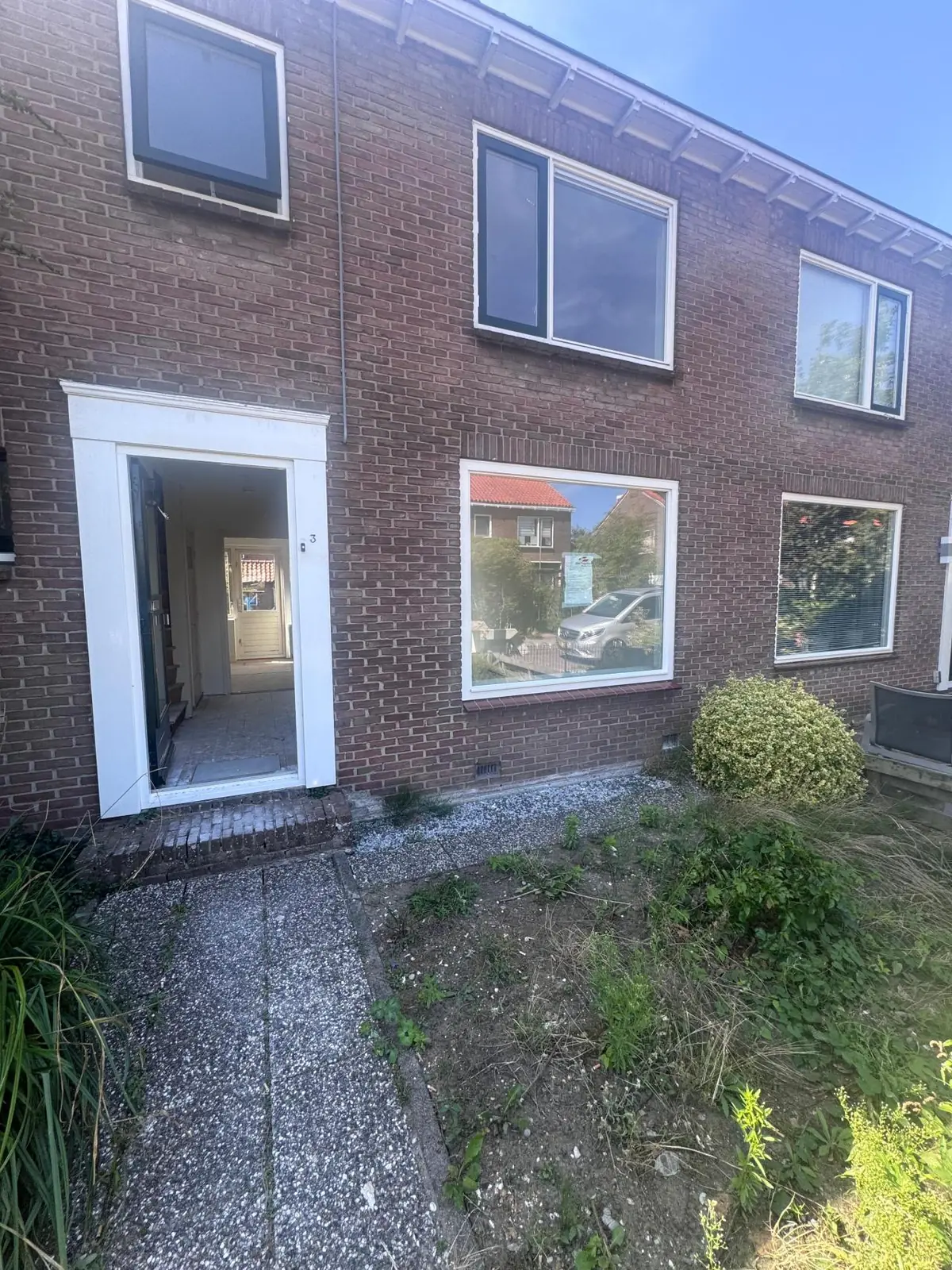 Image 8 of 9