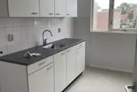 Image 4 of 14