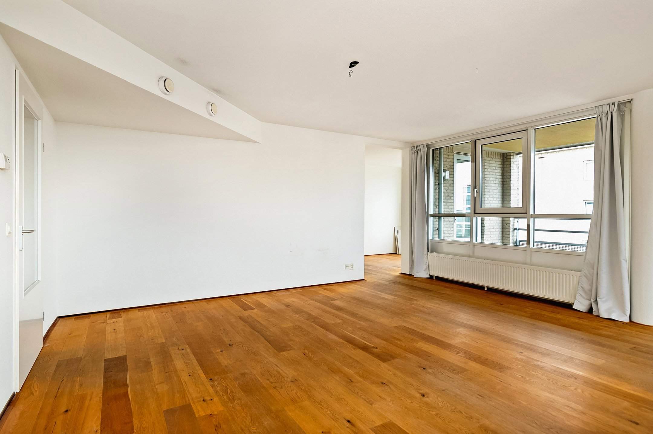 Bild 1 von 17