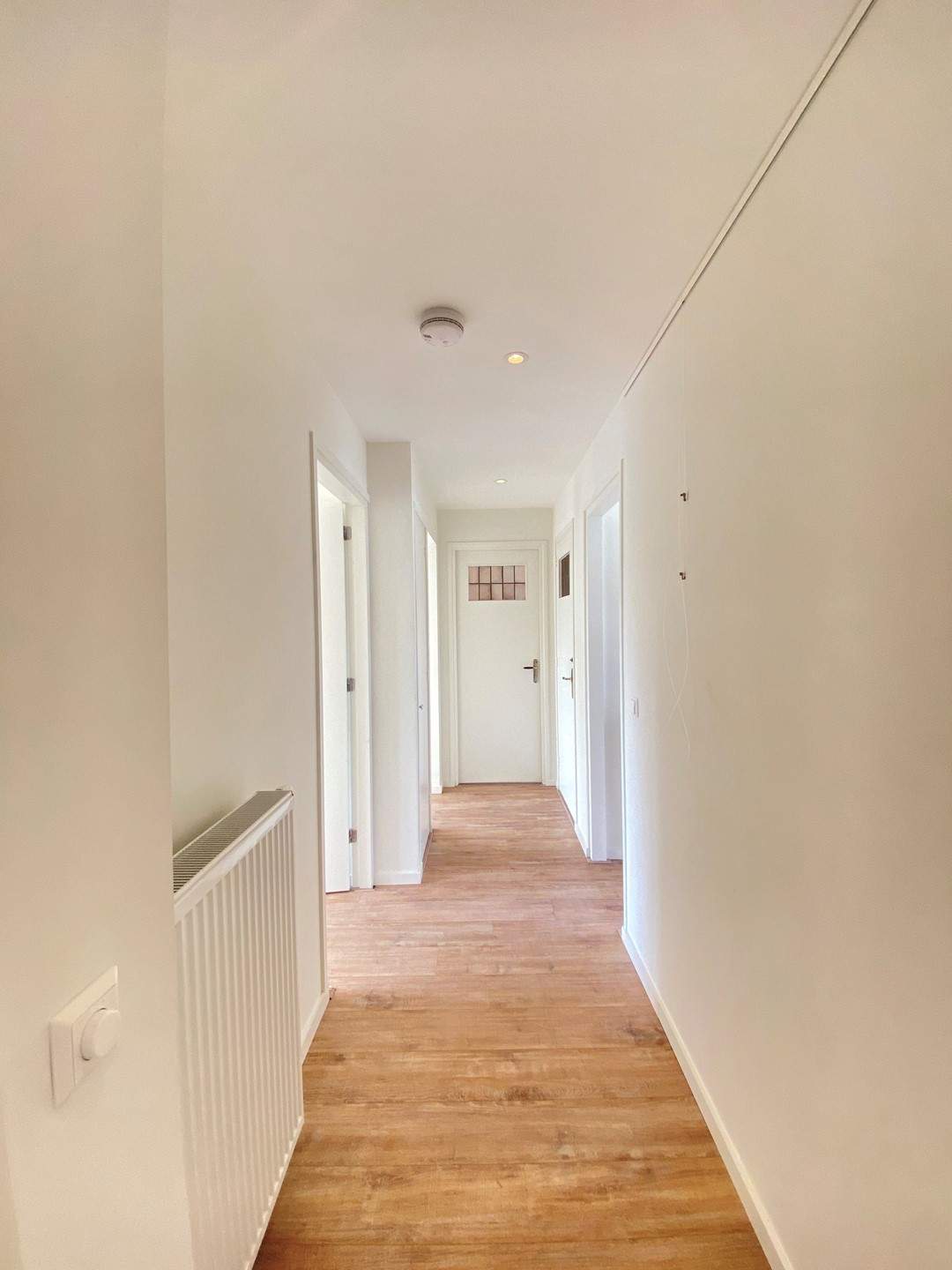 Image 2 of 18