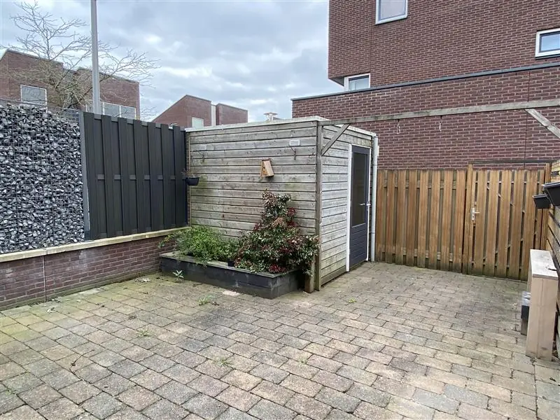 Image 13 of 28