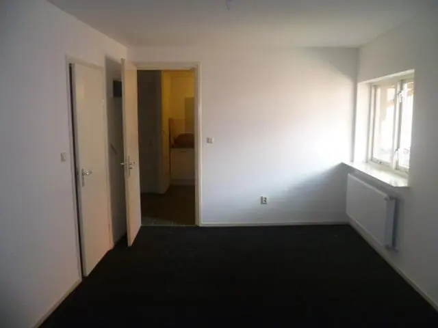 Image 2 of 5