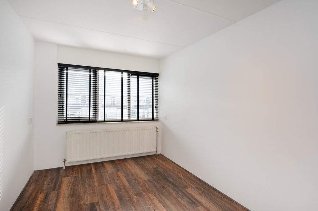 Afbeelding 21 van 27
