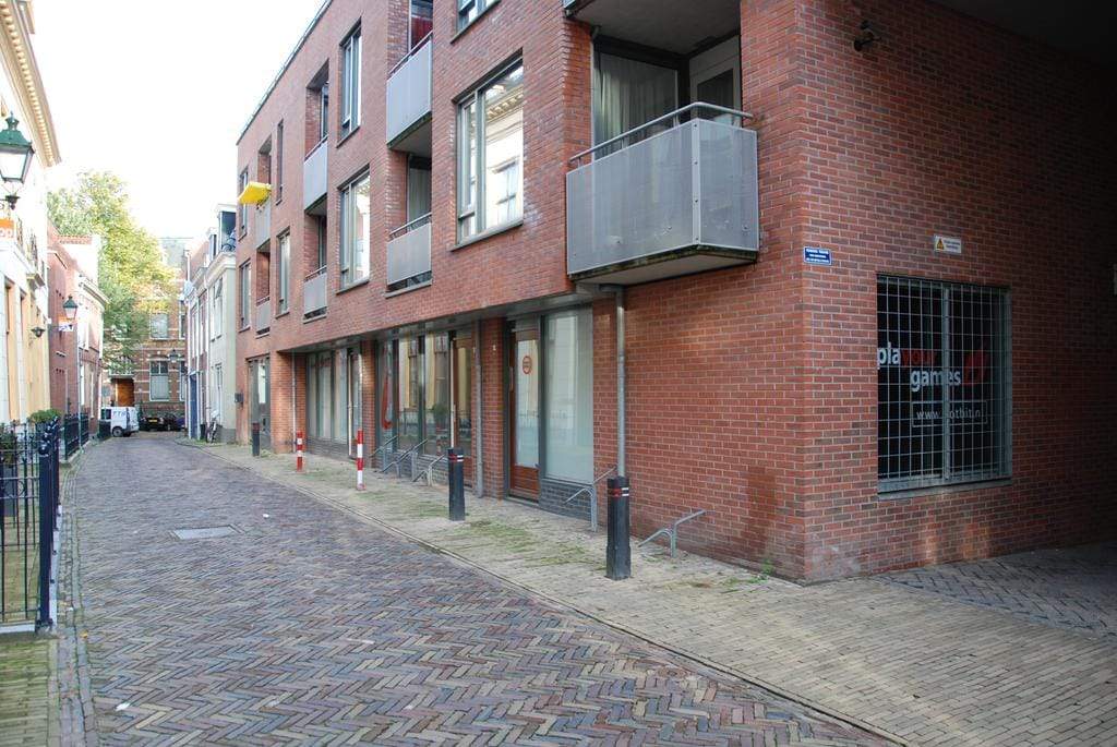 Afbeelding 1 van 8