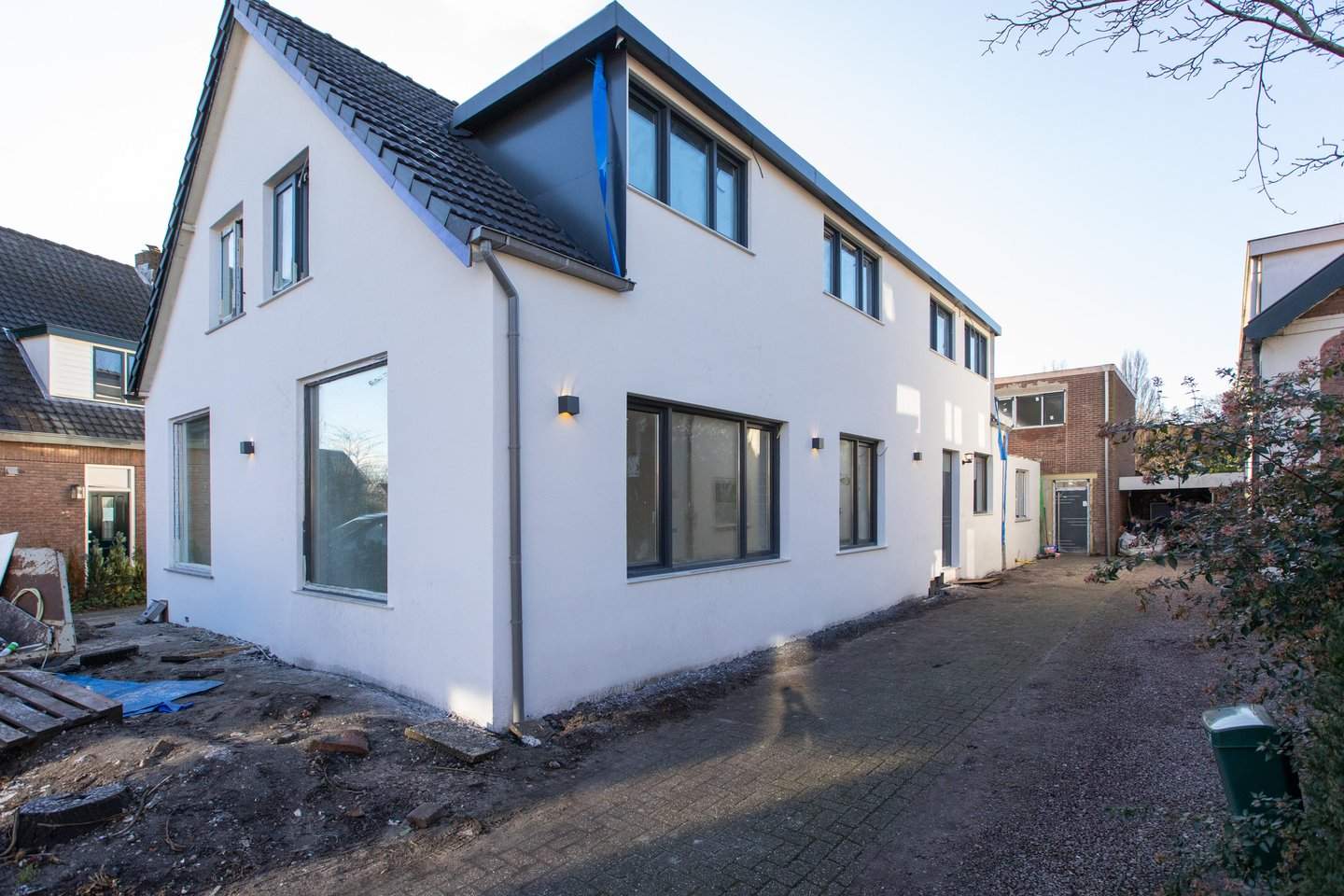 Afbeelding 1 van 12