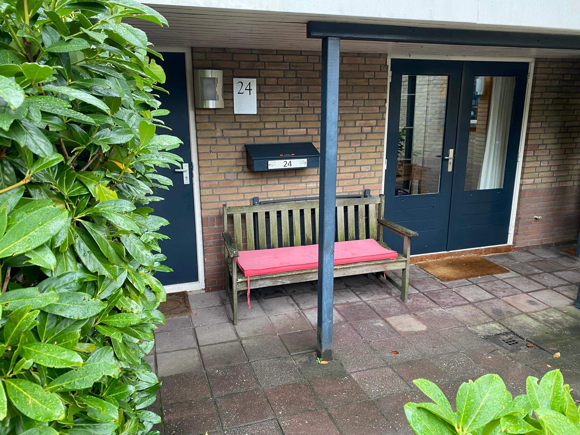 Afbeelding 1 van 9