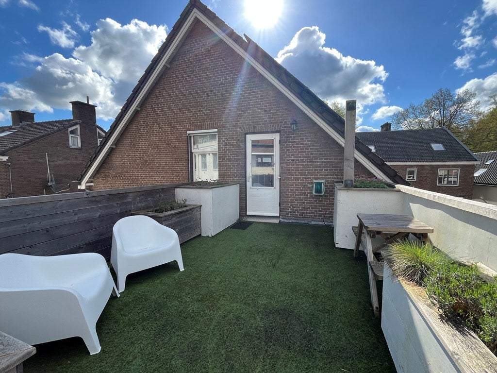 Afbeelding 2 van 24