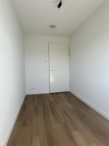 Bild 15 von 25