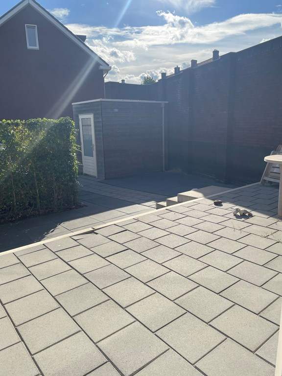 Bild 2 von 23