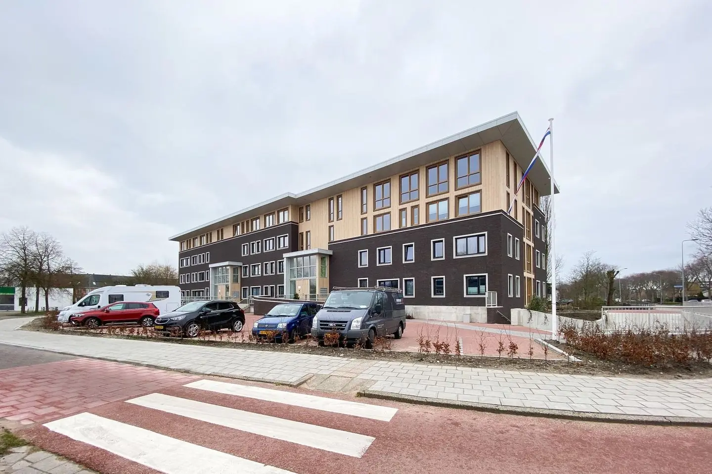 Image 5 sur 27