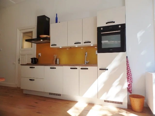 Image 2 of 15