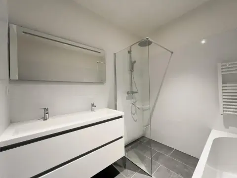 Gerenoveerd appartement Milletstraat, Amsterdam Zuid - Te huur