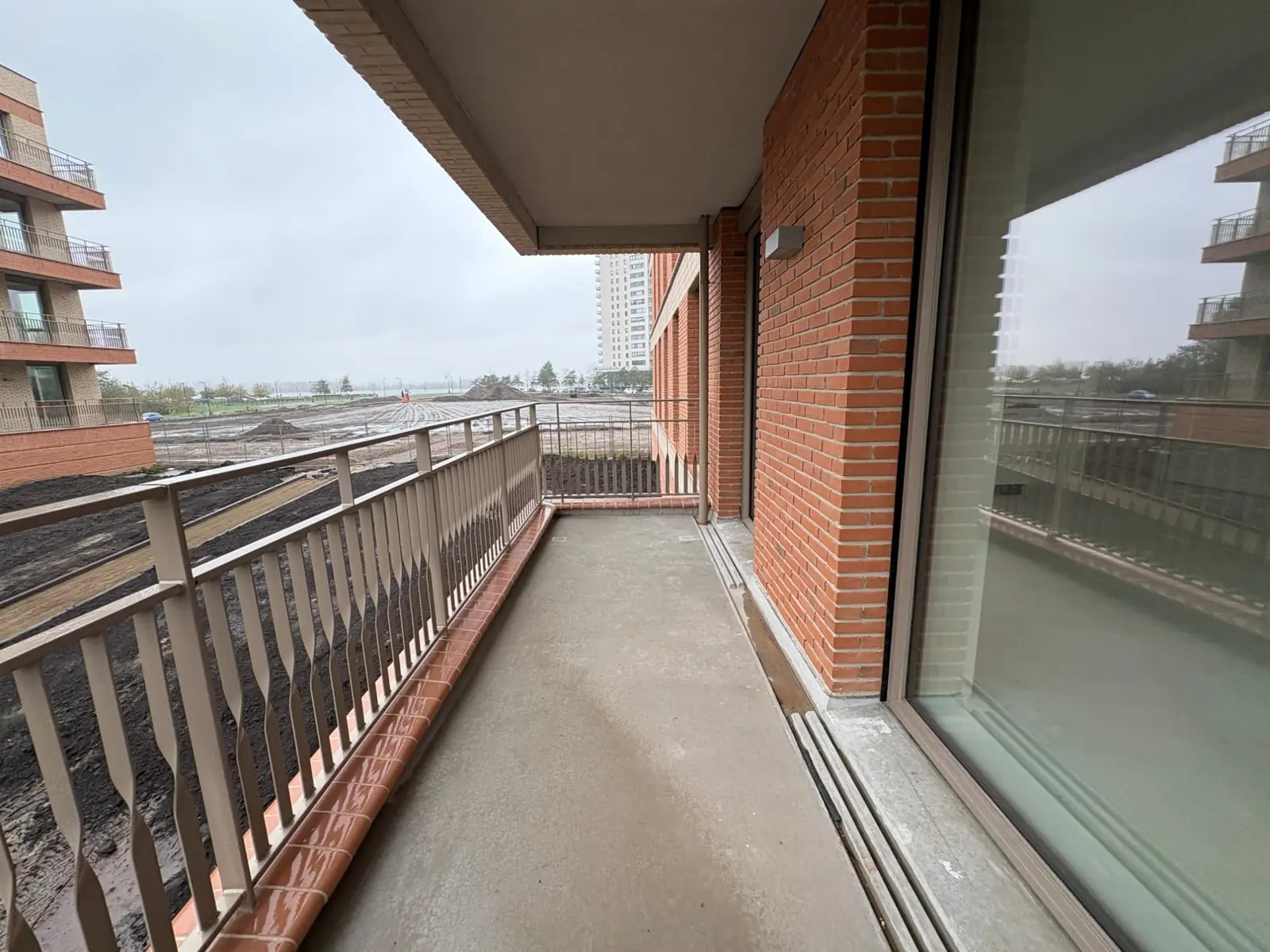 Image 14 of 14