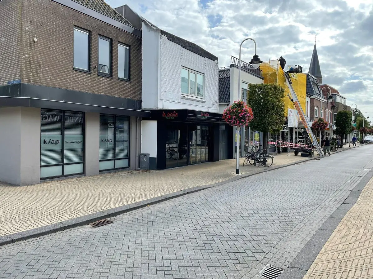 Afbeelding 3 van 16
