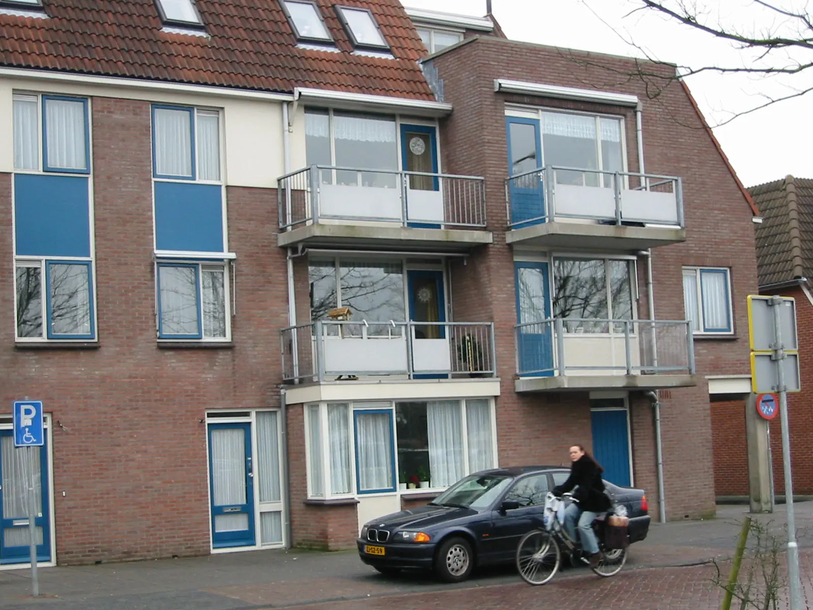 Afbeelding 1 van 2