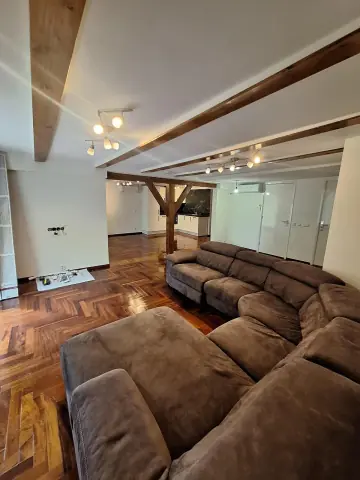 Flat Burgwal 25, Delft - Te Huur