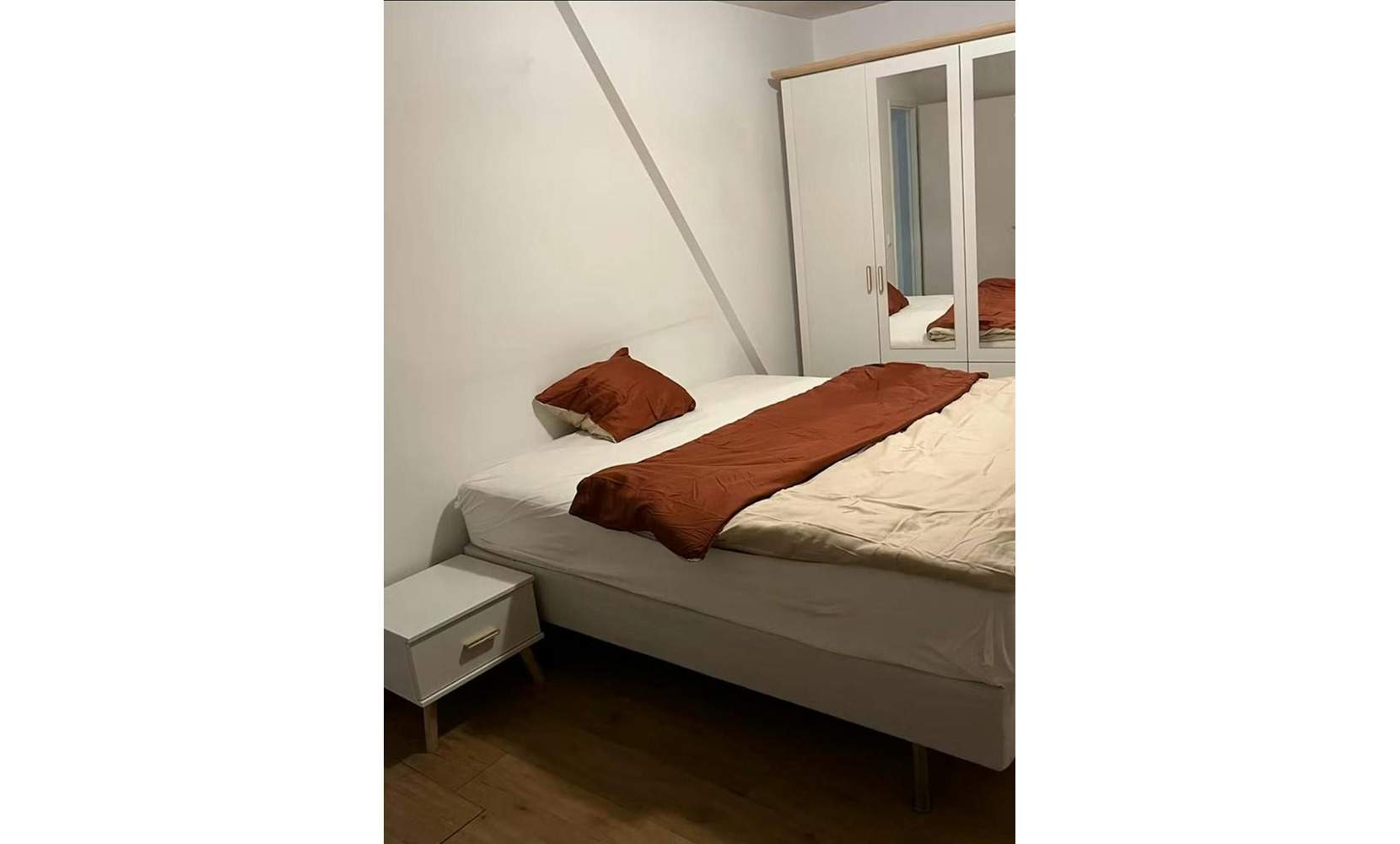 Image 1 sur 10
