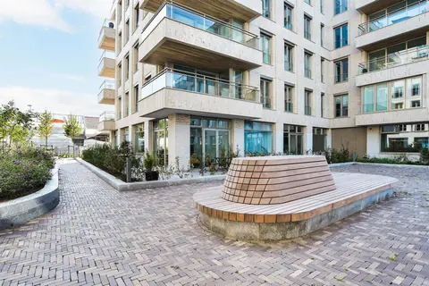 Spacious 3-Room Apartment Bottelarijstraat, Amsterdam - For Rent