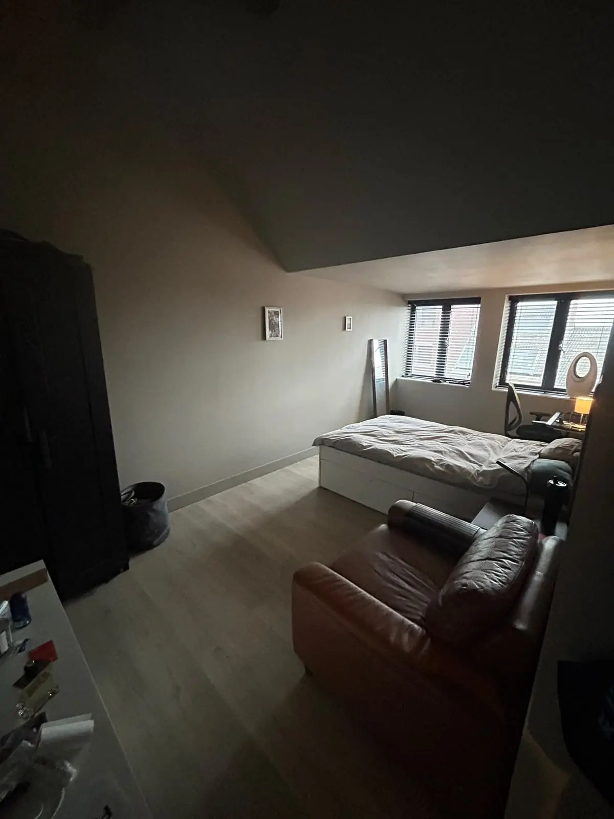 Image 4 sur 9