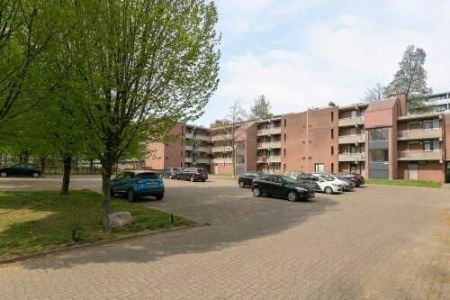 Image 1 sur 5