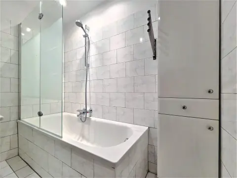 Furnished 2-Bedroom Flat Rembrandtweg, Amstelveen - For Rent