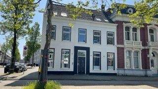 Afbeelding 1 van 7