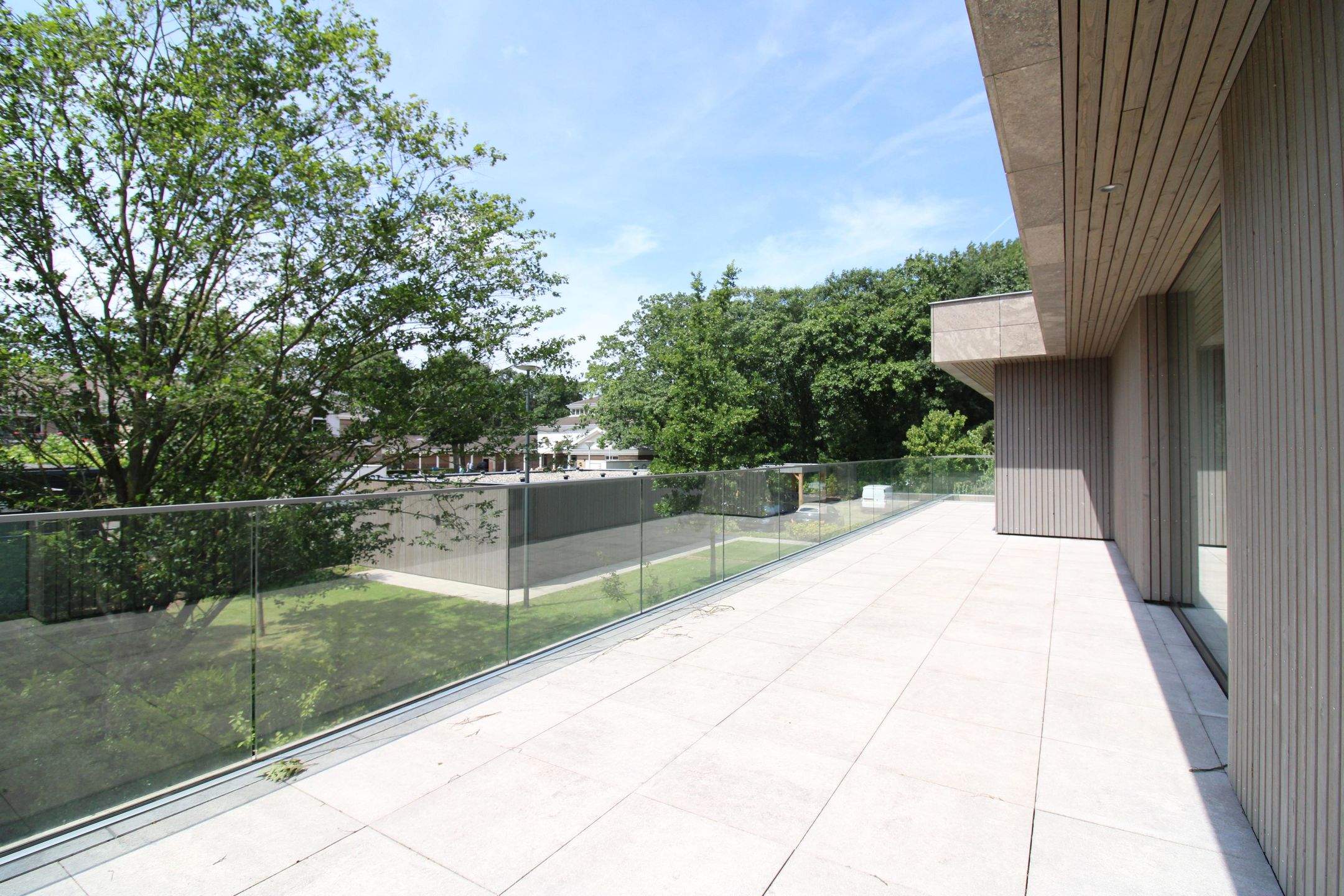 Image 12 of 18