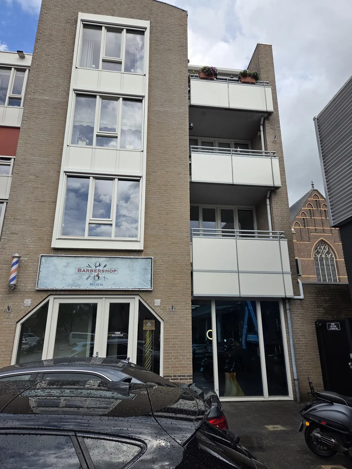 Afbeelding 1 van 17