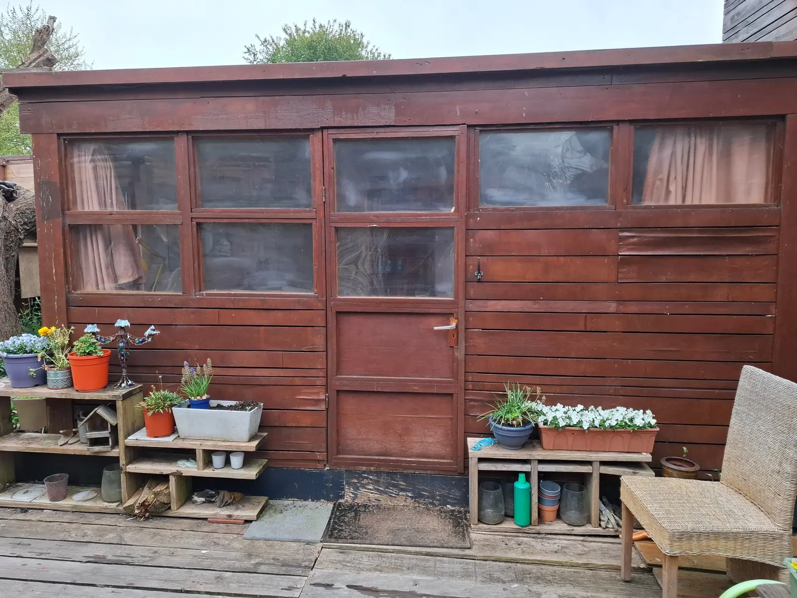 Image 1 of 6