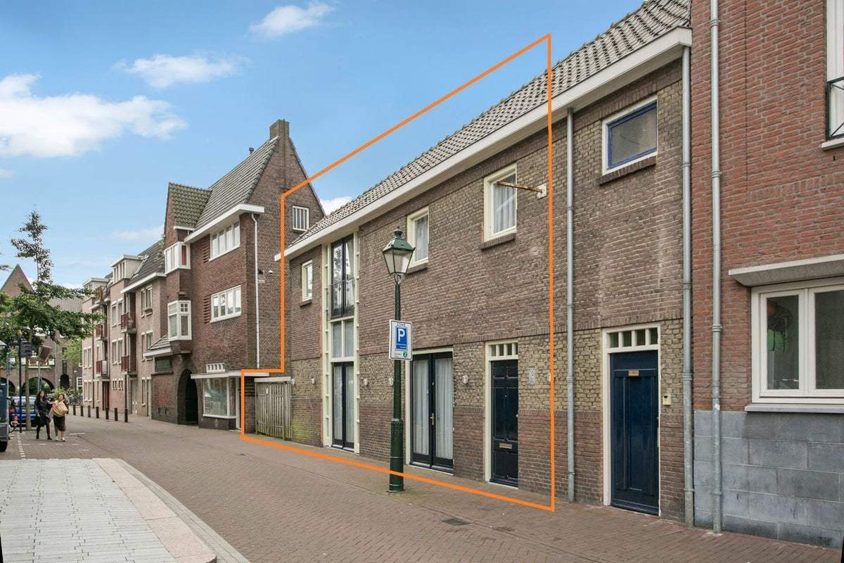 Afbeelding 1 van 18