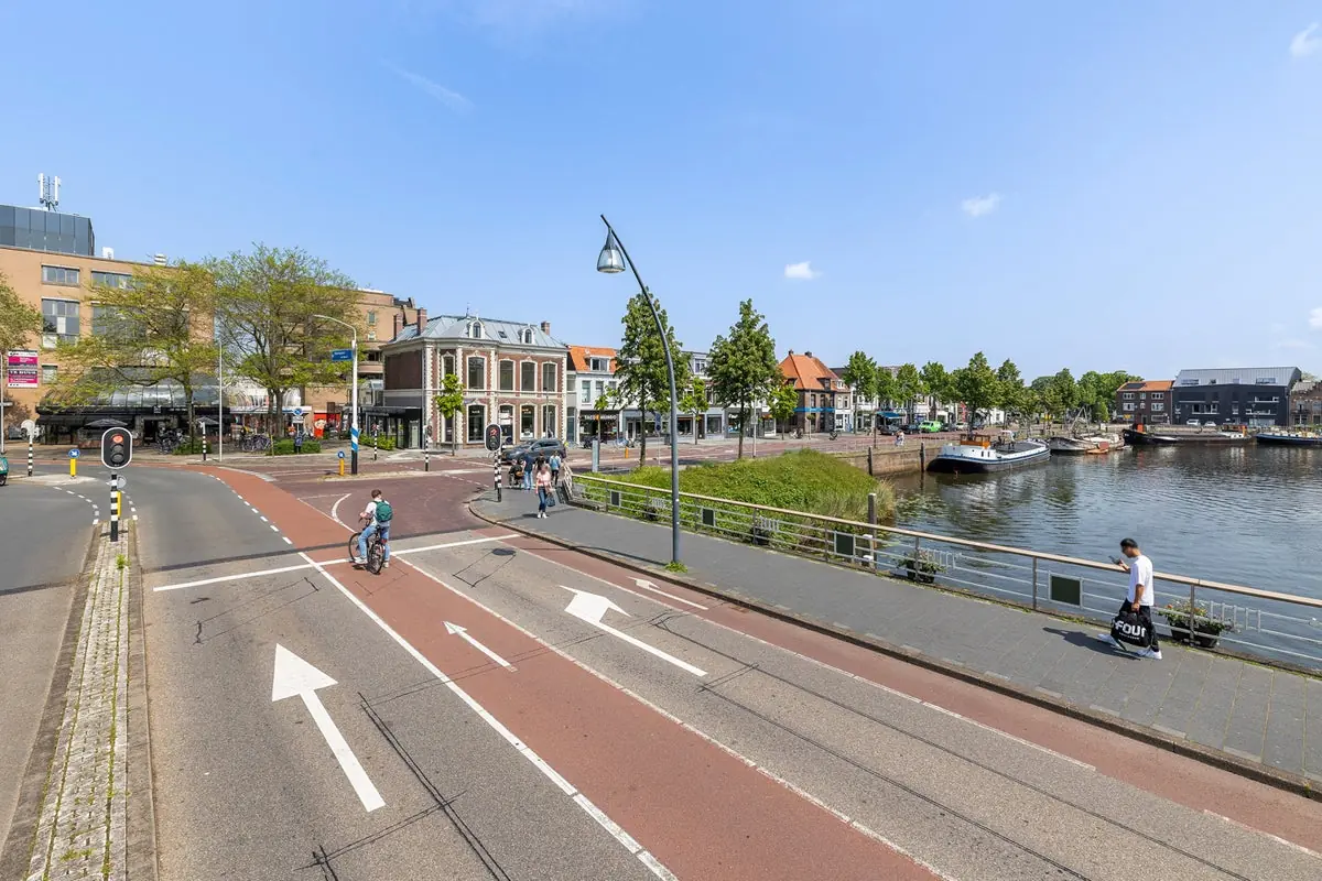 Afbeelding 15 van 16