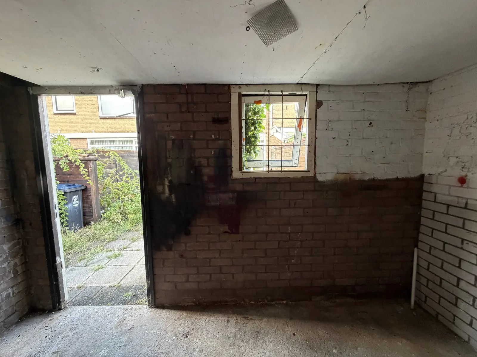 Image 35 of 35