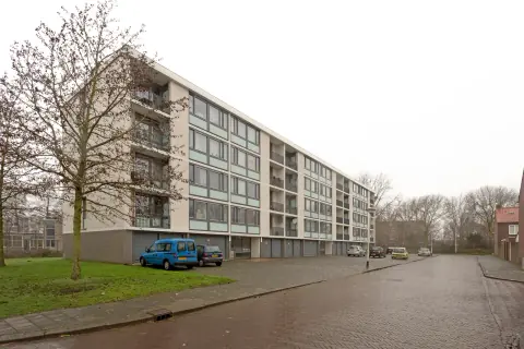 Appartement Mollenberg 55-A, Breda - À Louer