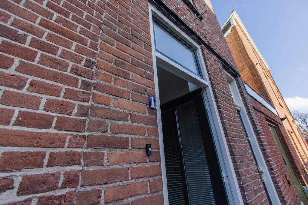 Afbeelding 2 van 27