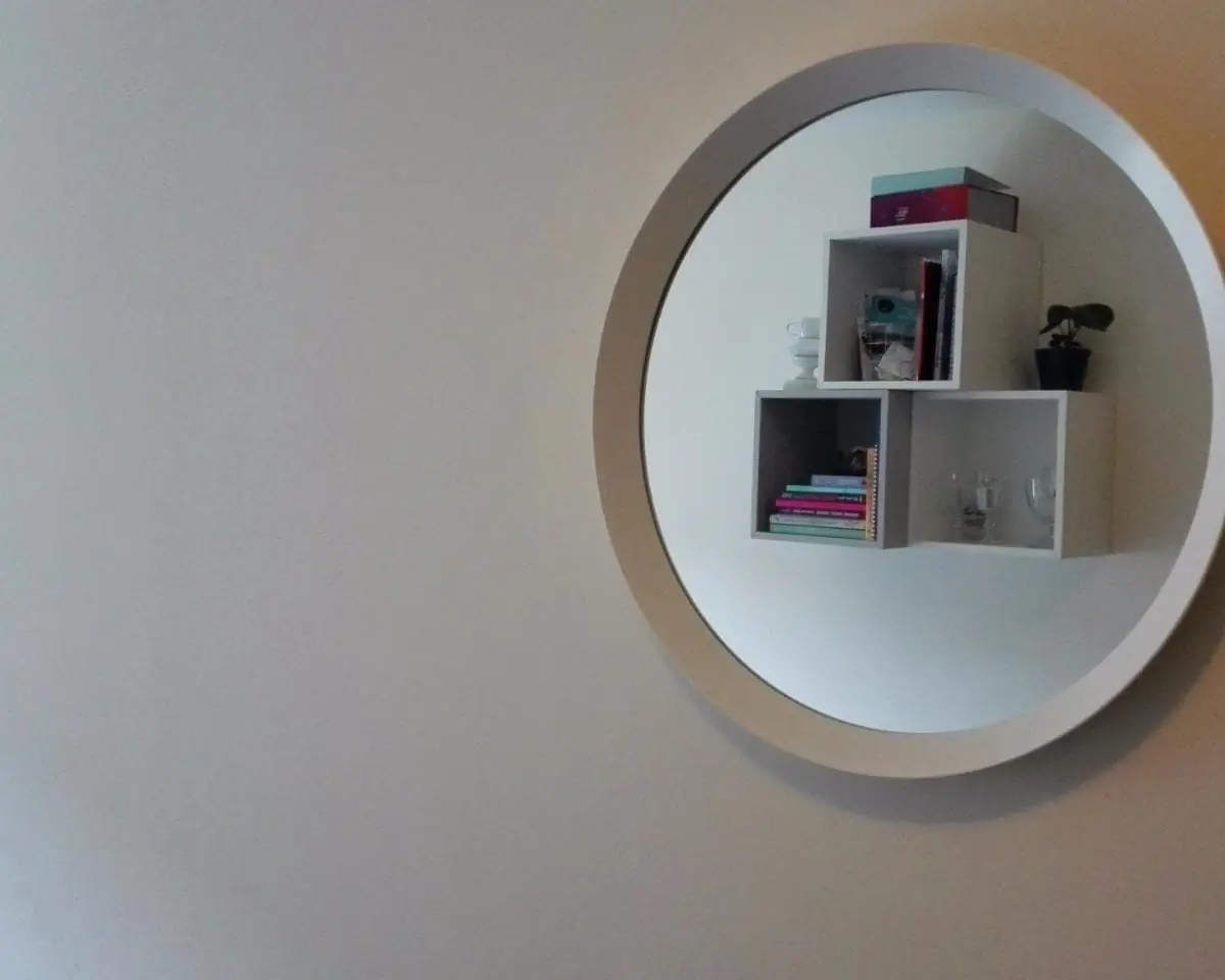 Image 4 of 9