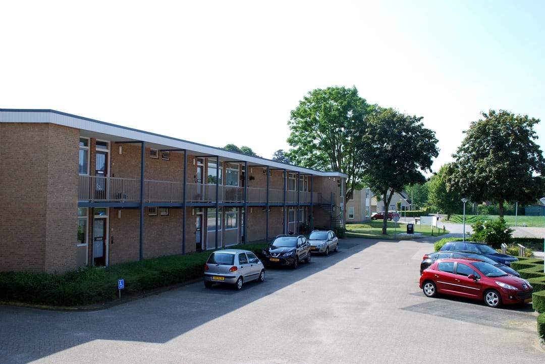 Image 8 of 9