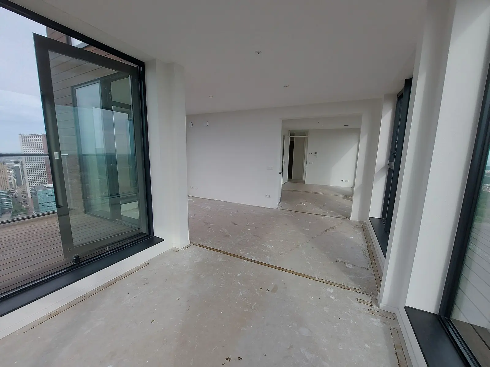 Image 7 of 8