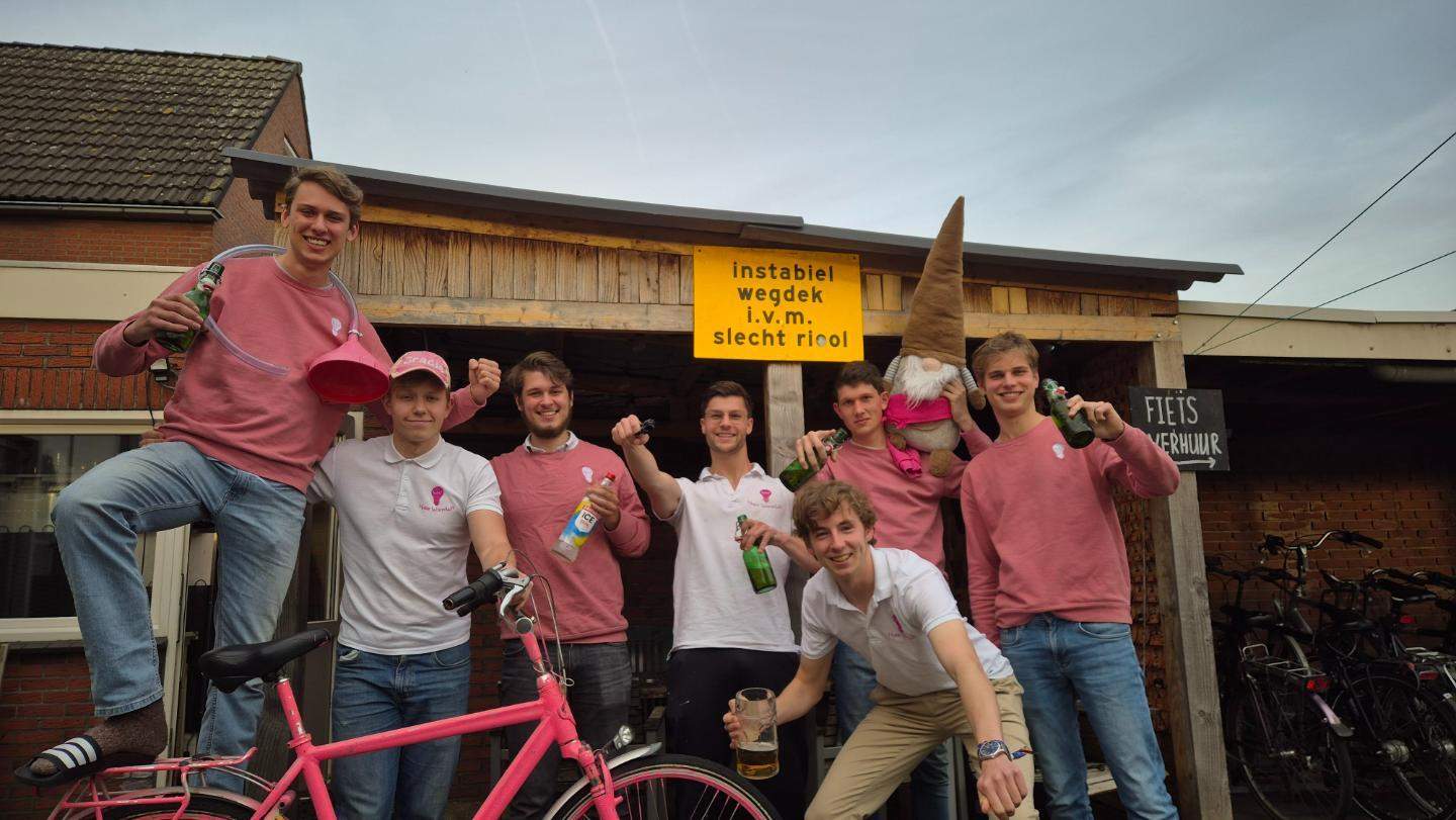 Afbeelding 1 van 8