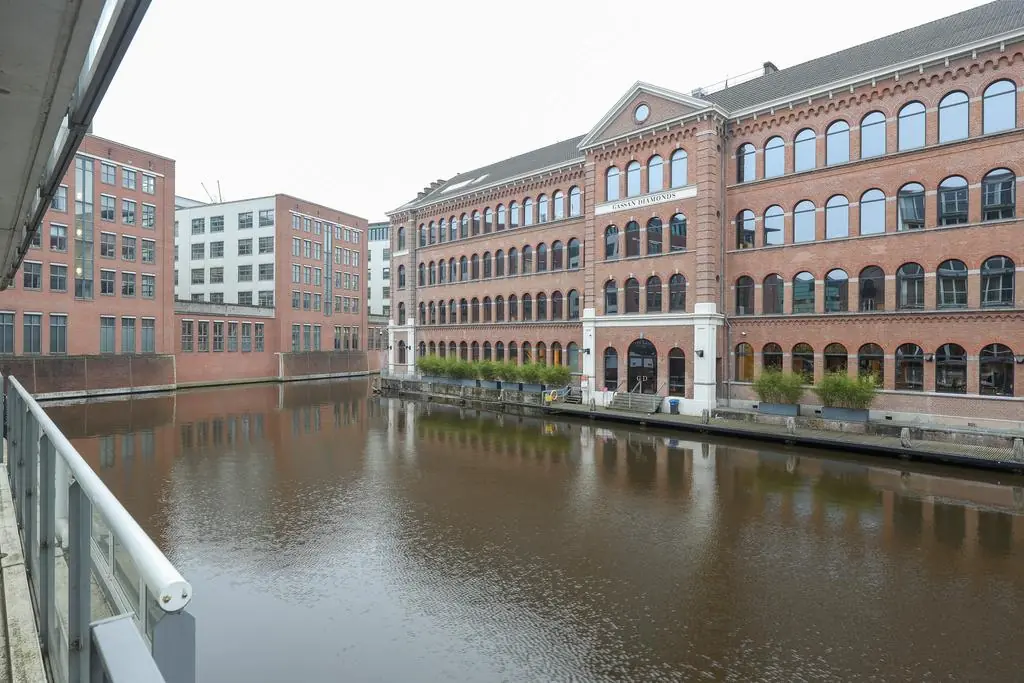 Afbeelding 3 van 28