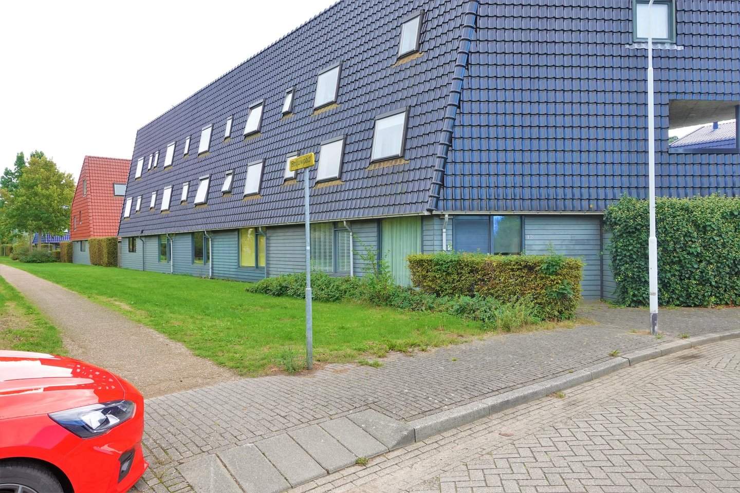 Afbeelding 1 van 12