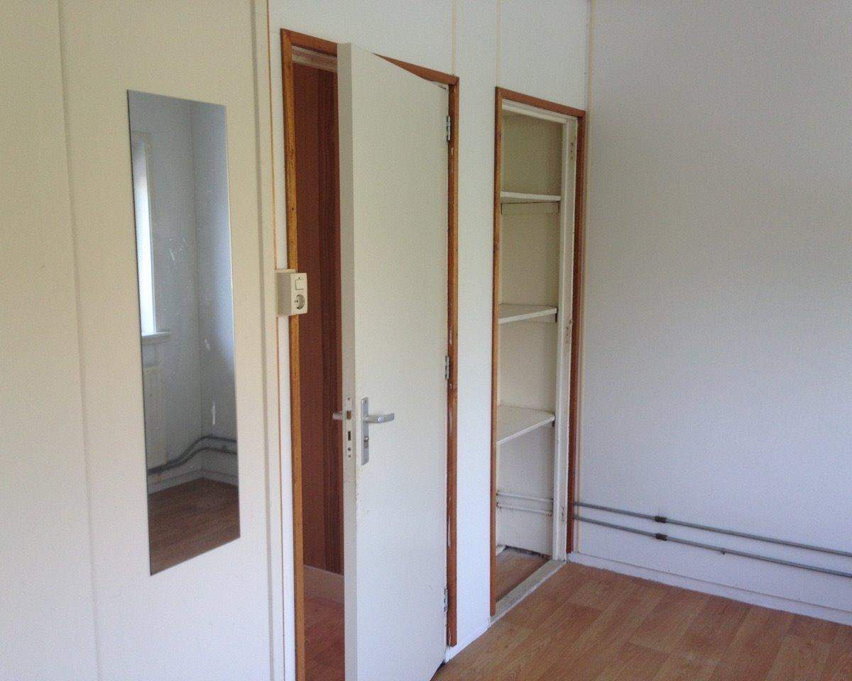 Bild 1 von 2